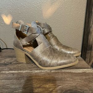 Maurice’s brown distressed bootie
